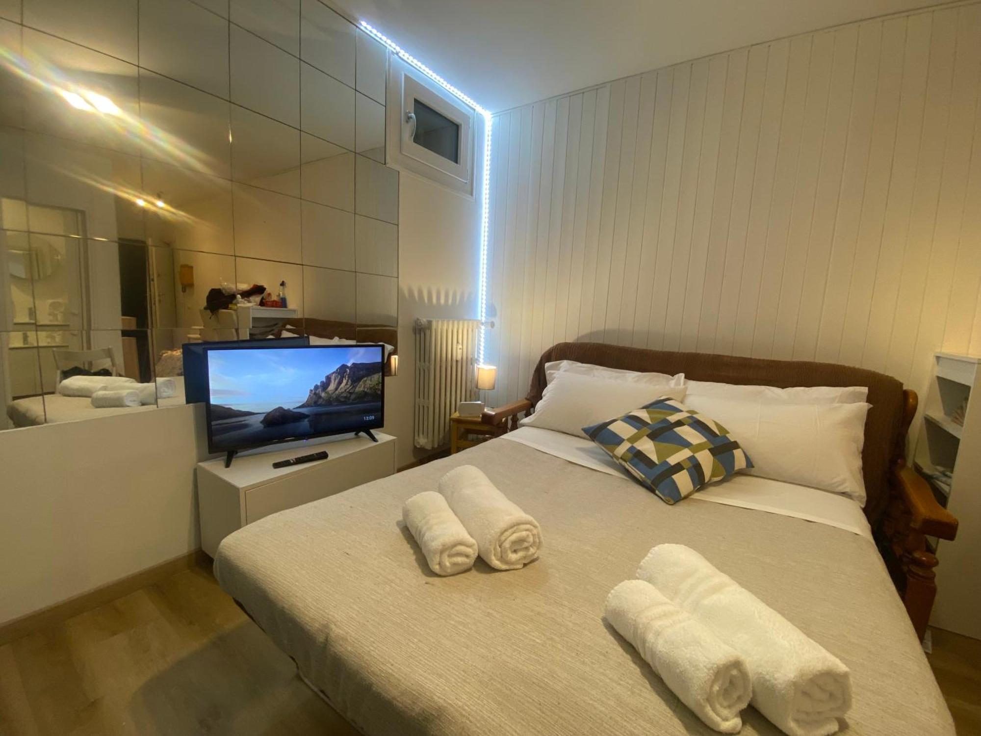 شقة Alpine Nest With Swimmingpool Moggio  المظهر الخارجي الصورة